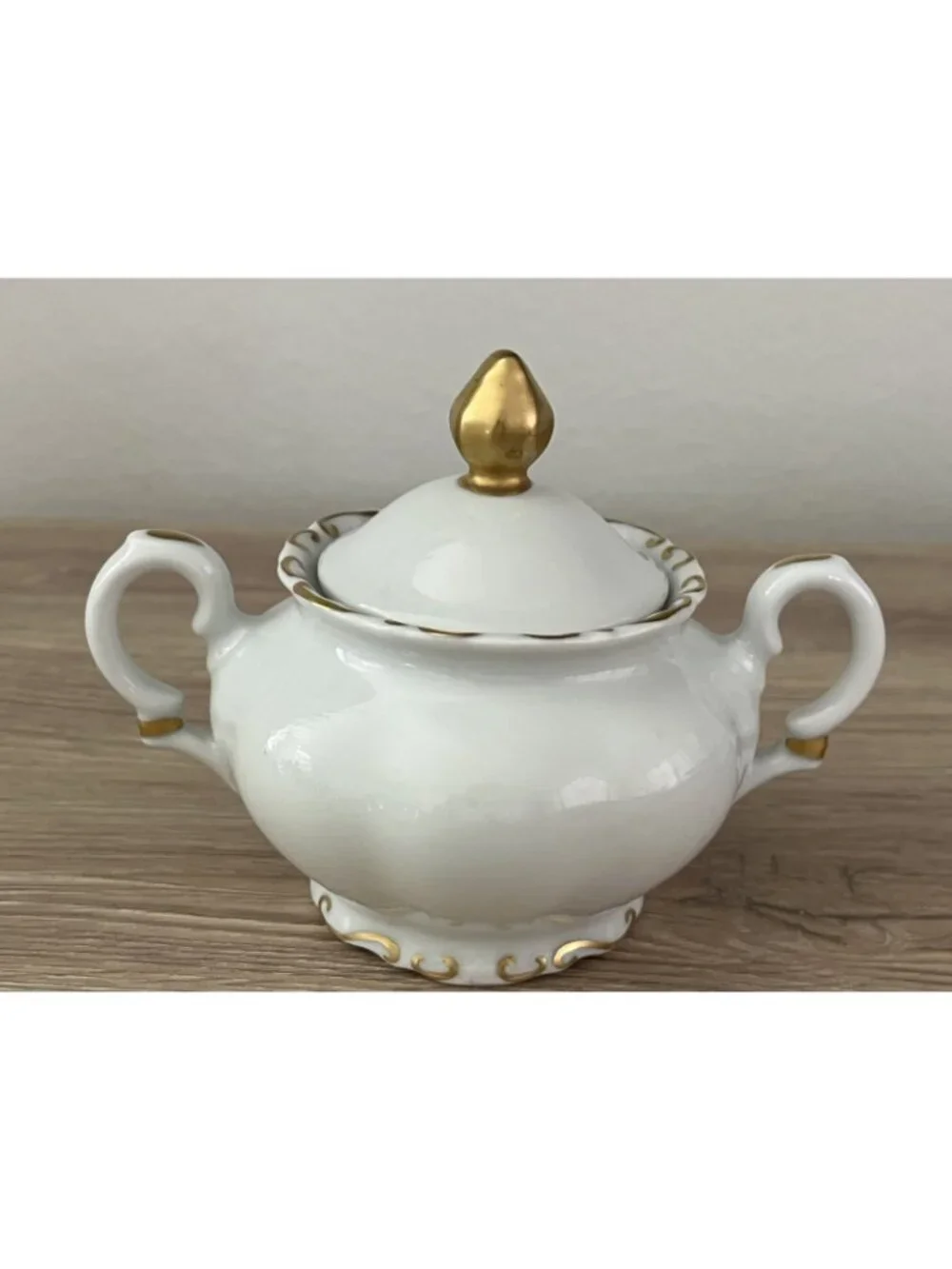 Vtg Bareuther Bavaria Germany Porcelain Sugar Bowl Gold Trim Lidded MCM Elegance